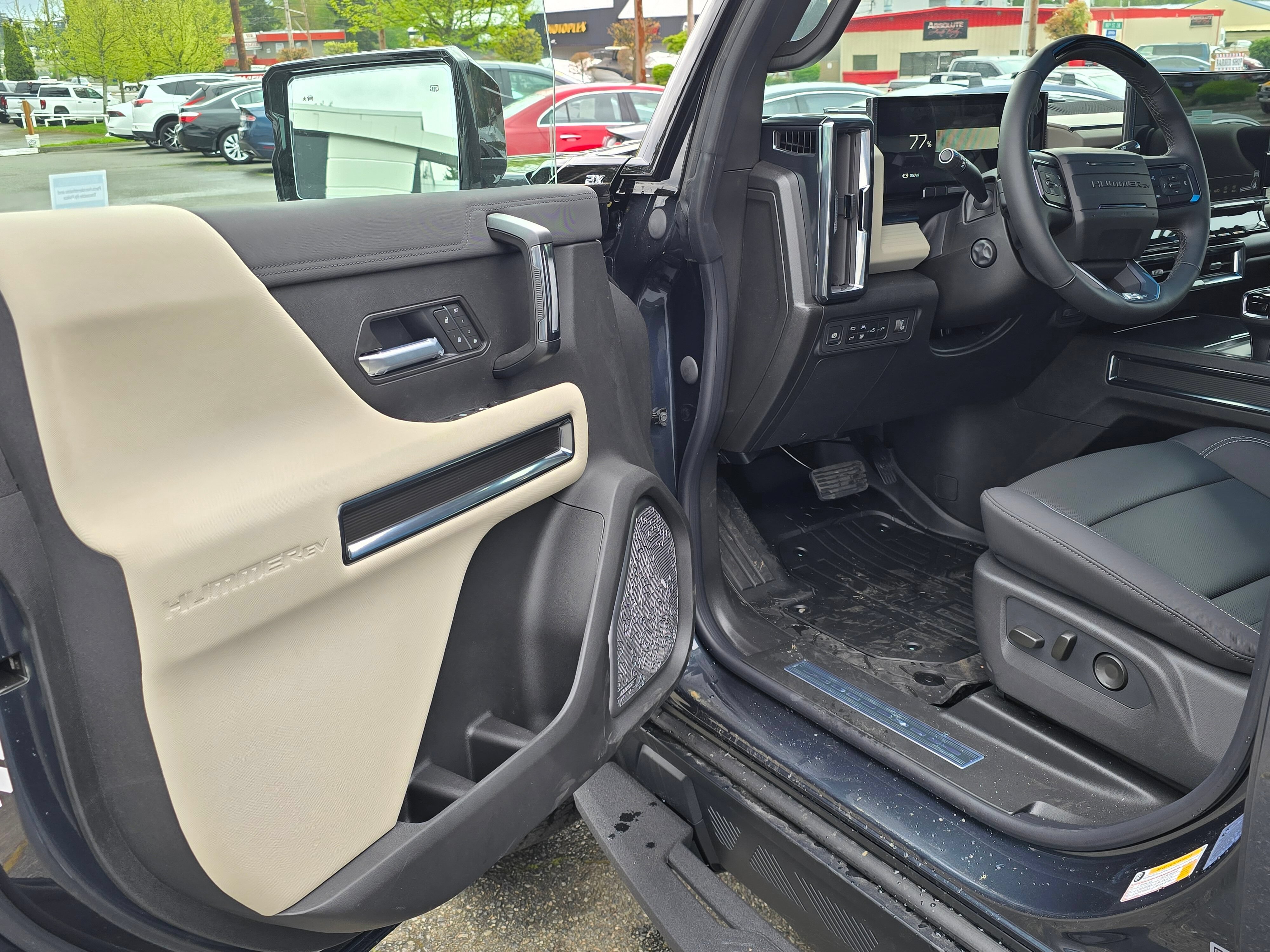New 2026 GMC Hummer EV 4x4 Crew Cab w/ LPO, Dark Essentials Package image 16