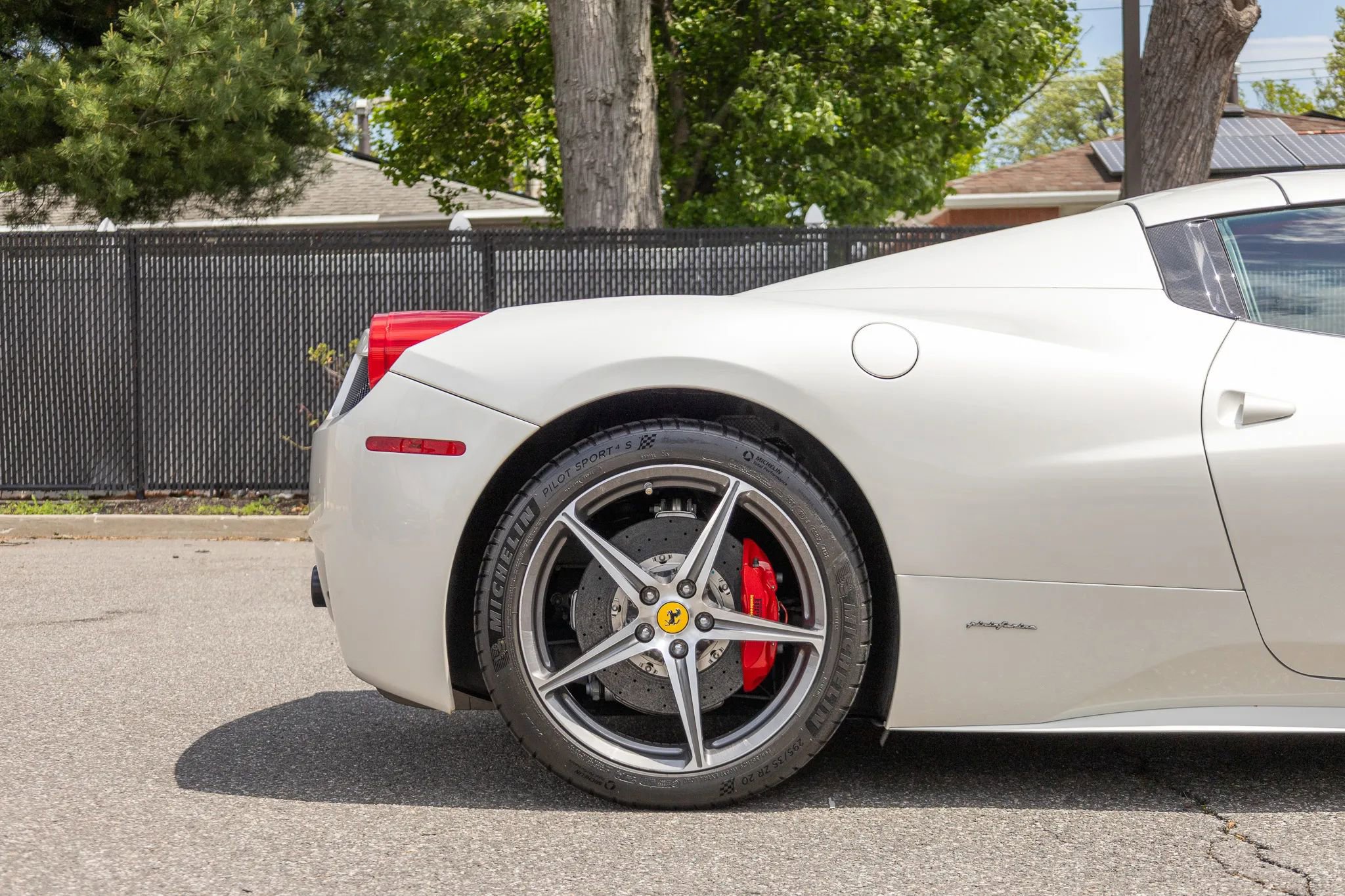 Used 2012 Ferrari 458 Spider RWD image 30