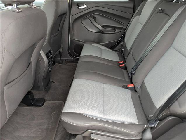 Used 2018 Ford Escape SE image 18