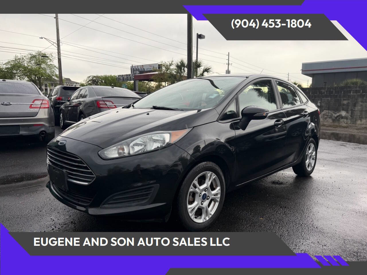 Used 2014 Ford Fiesta SE image 1