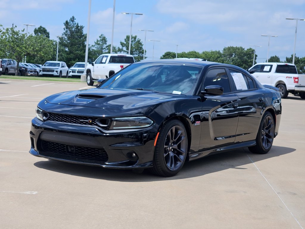 Used 2023 Dodge Charger Scat Pack w/ Technology Group RWD image 3