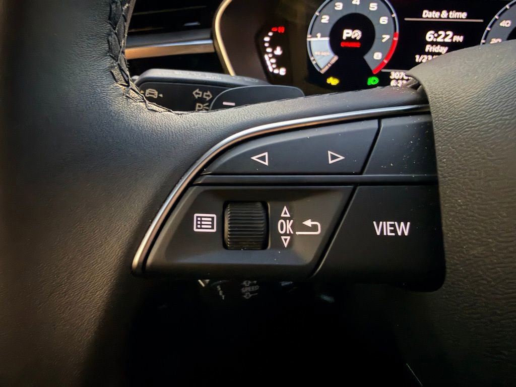 Used 2025 Audi Q3 2.0T Premium Plus w/ Premium Plus Package image 36