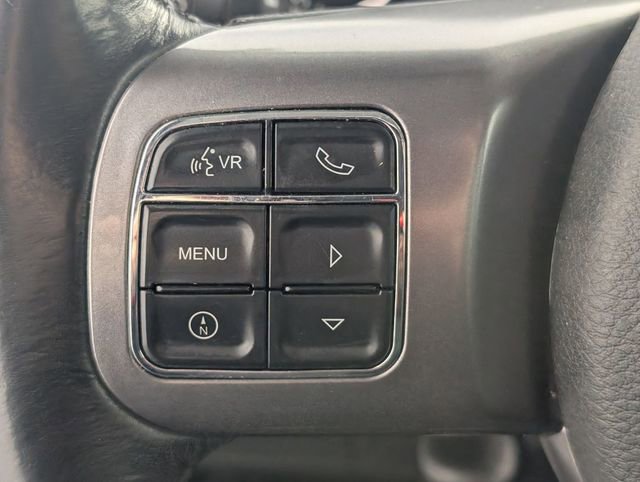 Used 2018 Jeep Wrangler Unlimited Sahara image 13