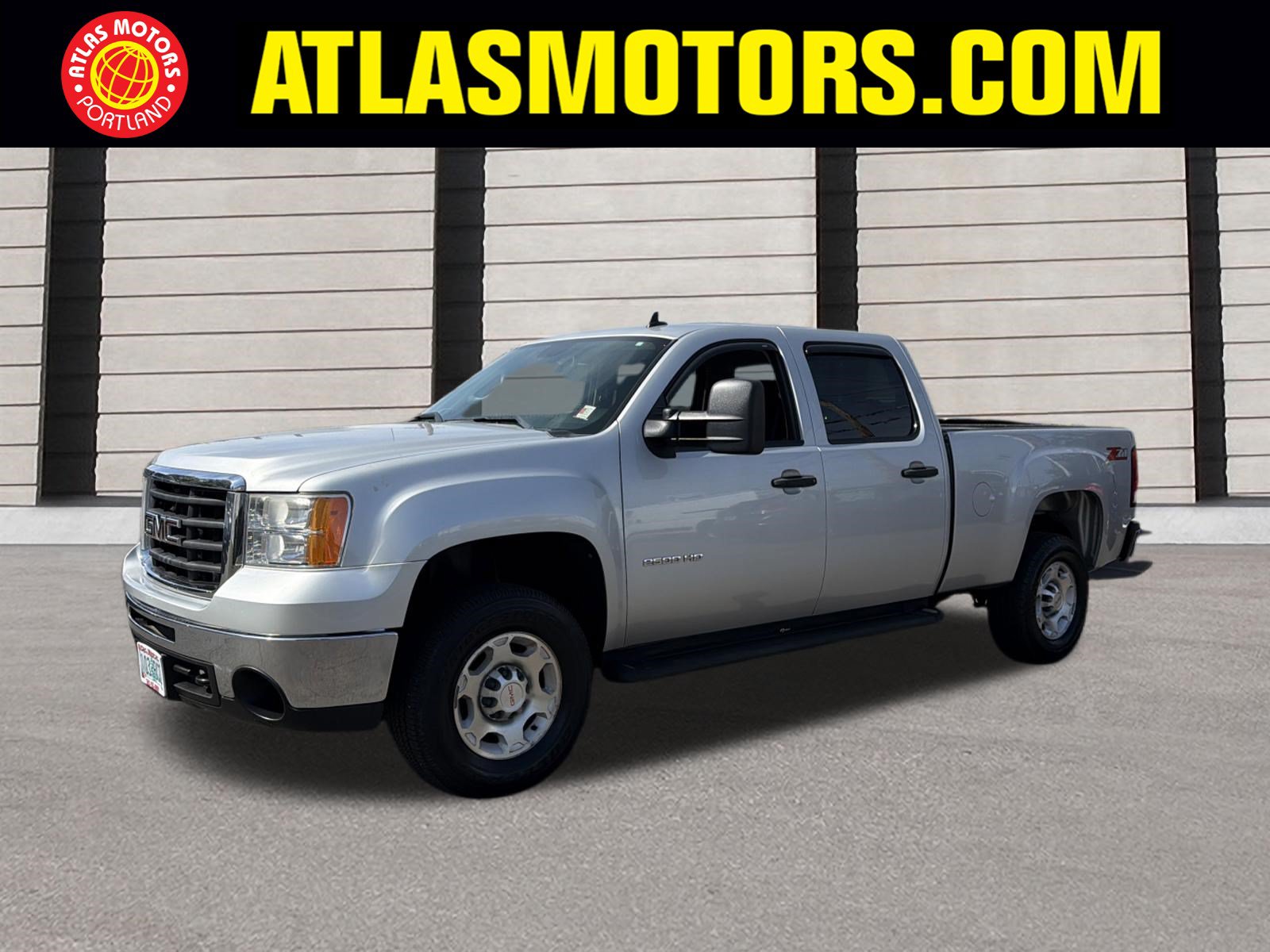 Used 2010 GMC Sierra 2500 SLE w/ Suspension Package, Off-Road RWD image 1