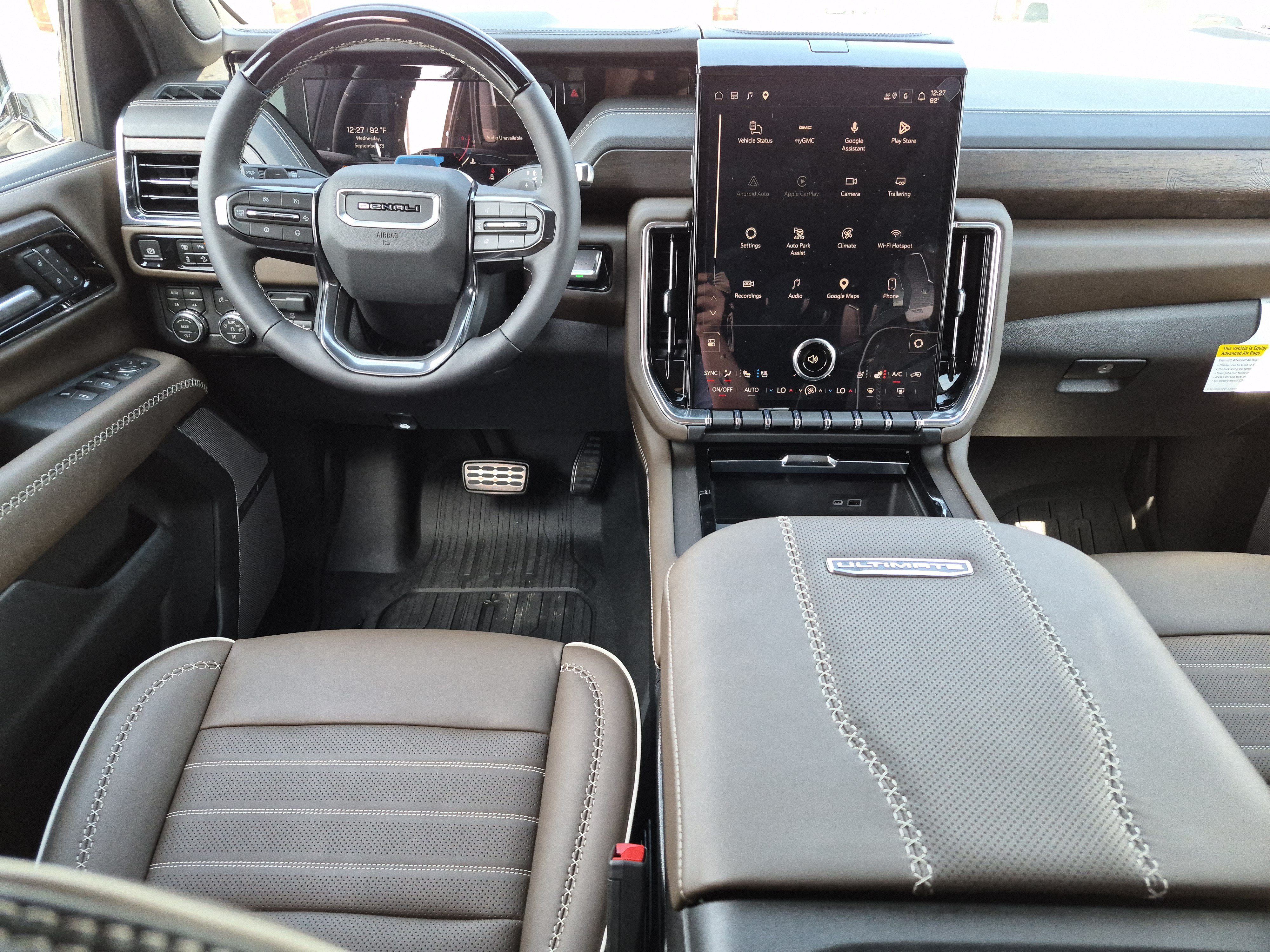 New 2026 GMC Yukon Denali Ultimate AWD/4WD image 10