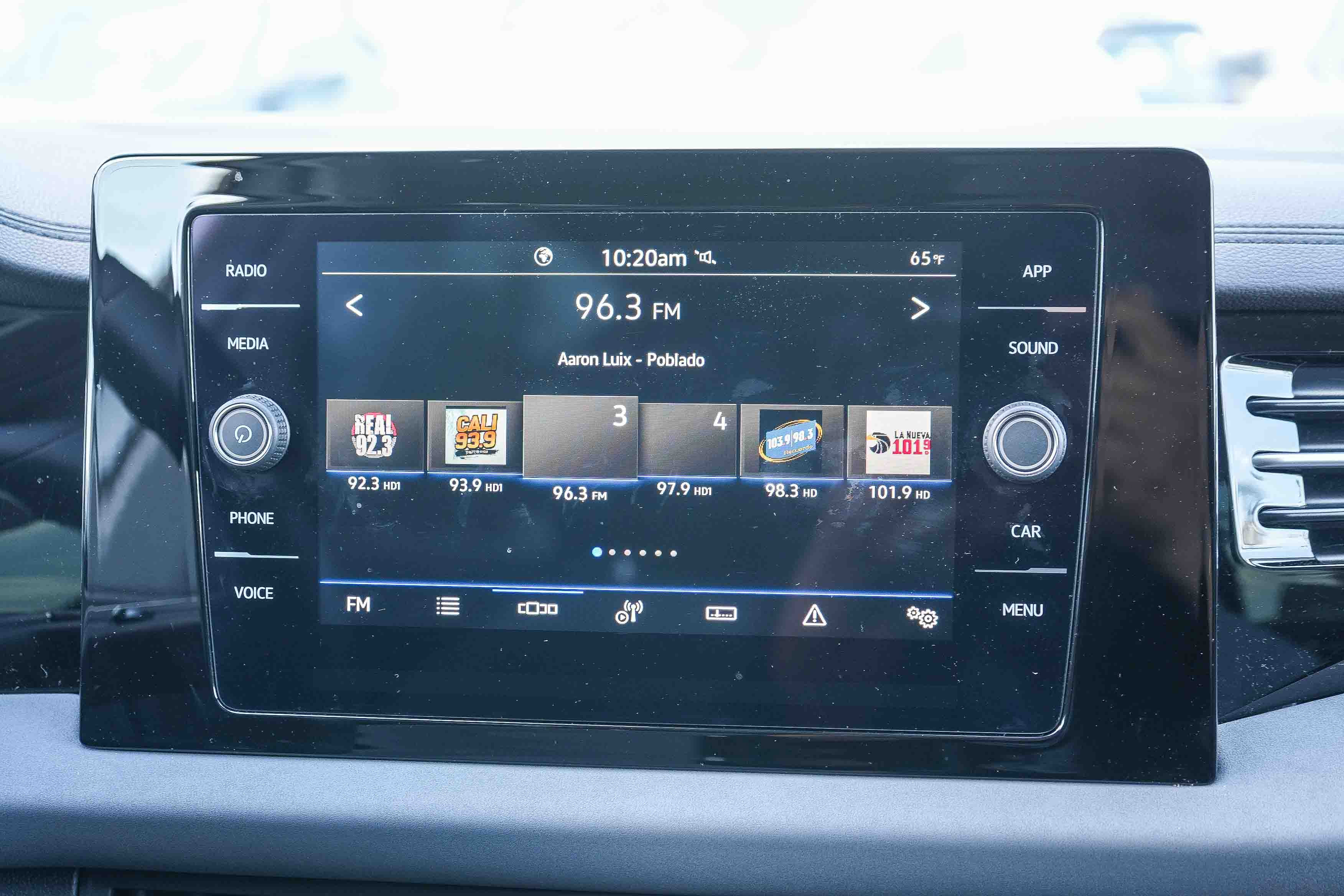 Used 2026 Volkswagen Jetta SE FWD image 17