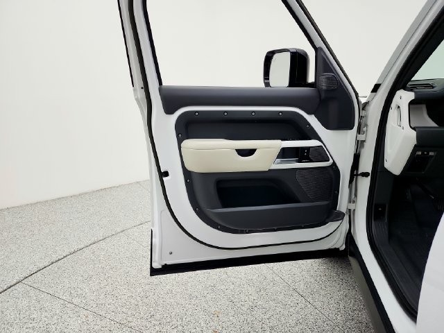 Certified 2023 Land Rover Defender 110 S AWD/4WD image 29