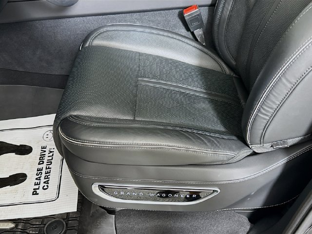 Used 2024 Jeep Grand Wagoneer Series II Obsidian w/ Quick Order Packagew 28T AWD/4WD image 20