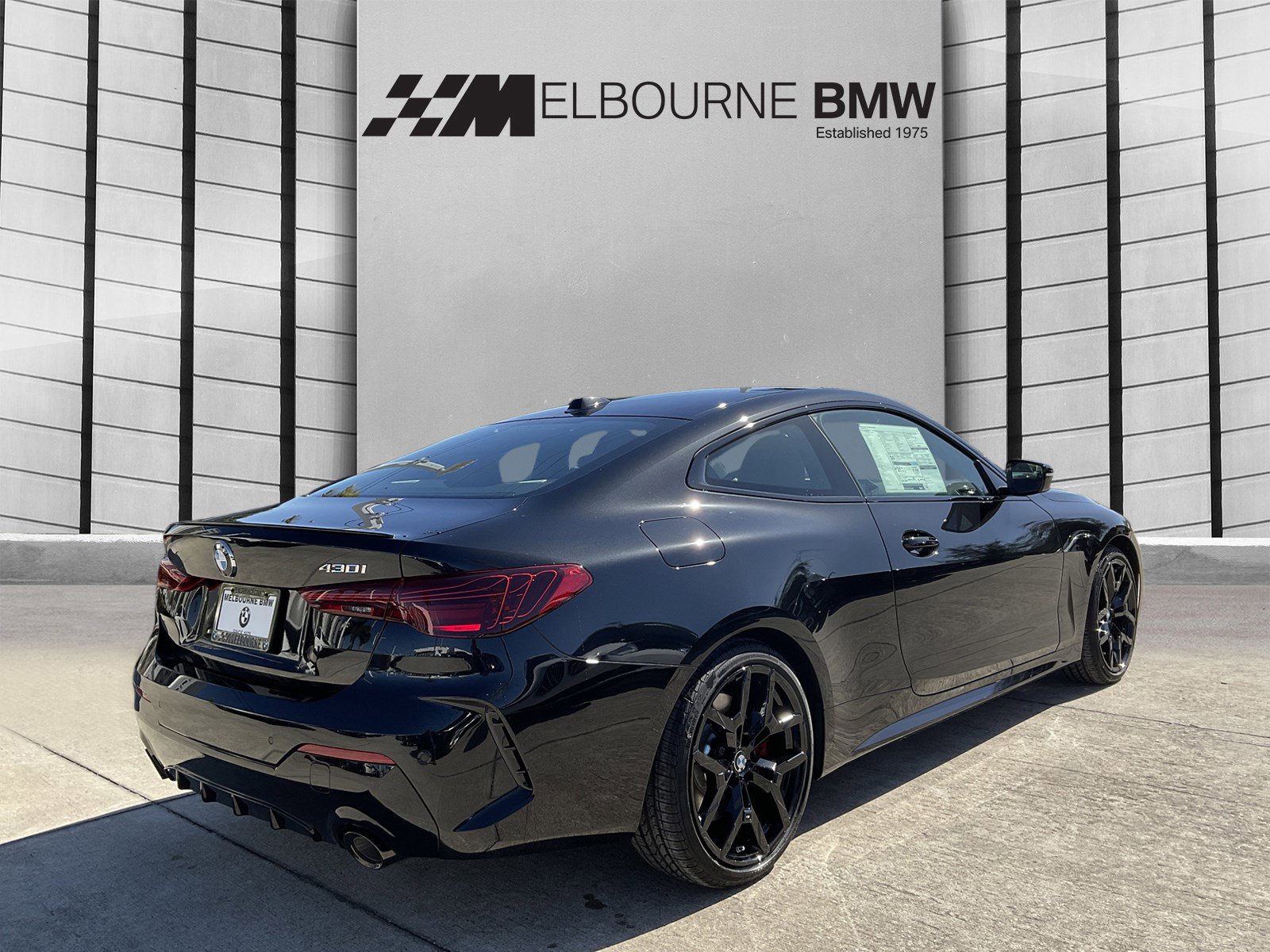 New 2026 BMW 430i Coupe w/ M Sport Package image 4