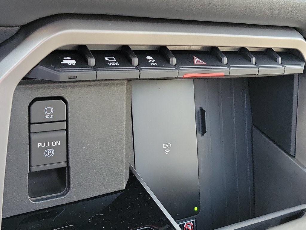 New 2026 Toyota Sequoia Platinum AWD/4WD image 18