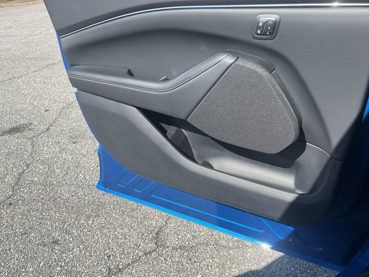 New 2026 Ford Mustang Mach-E Select image 14