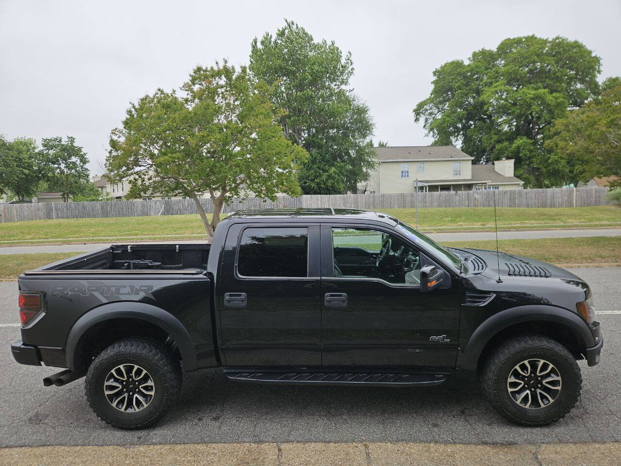 Used 2012 Ford F150 Raptor w/ Raptor Luxury Pkg AWD/4WD image 7