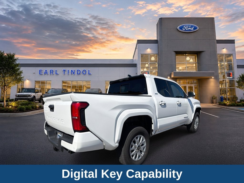 Used 2024 Toyota Tacoma SR5 AWD/4WD image 8