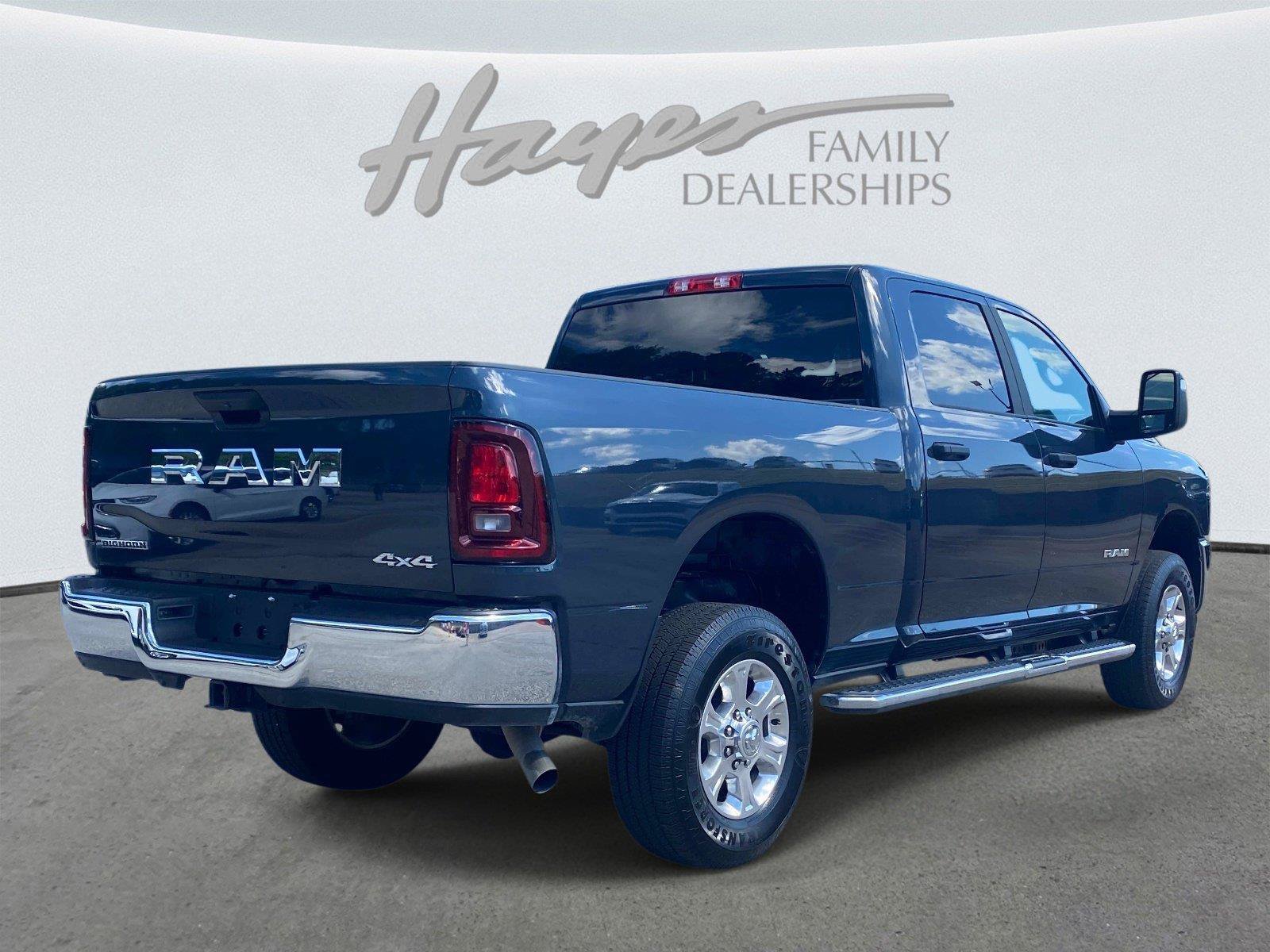 Used 2026 RAM 2500 Big Horn AWD/4WD image 3
