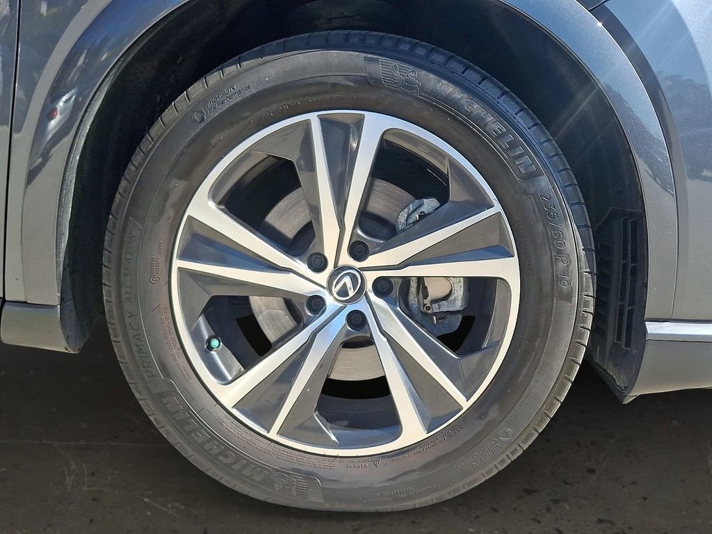 Used 2024 Lexus RX 350 Premium w/ Accessory Package (Z1) AWD/4WD image 9