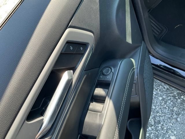 New 2027 GMC Terrain Elevation w/ Elevation Premium Package FWD image 5