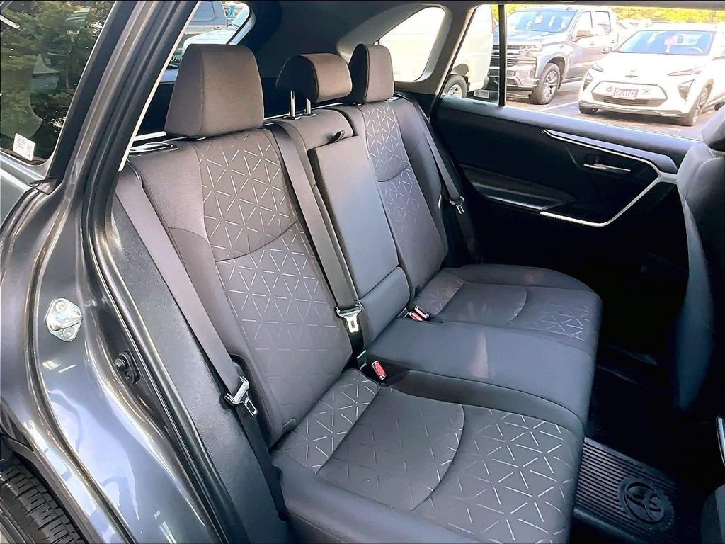 Used 2023 Toyota RAV4 XLE w/ Convenience Package AWD/4WD image 15
