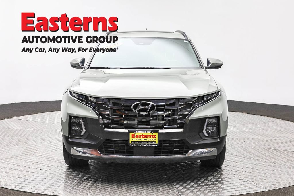 Used 2022 Hyundai Santa Cruz Limited AWD/4WD image 2