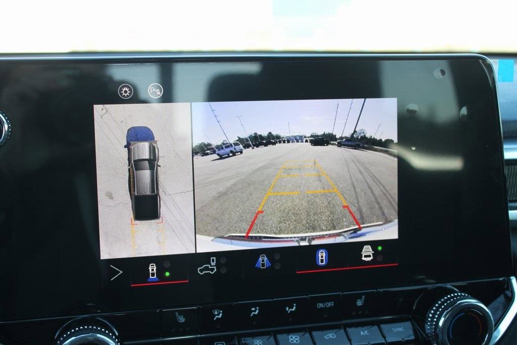 New 2025 GMC Canyon Elevation w/ Convenience Package image 10