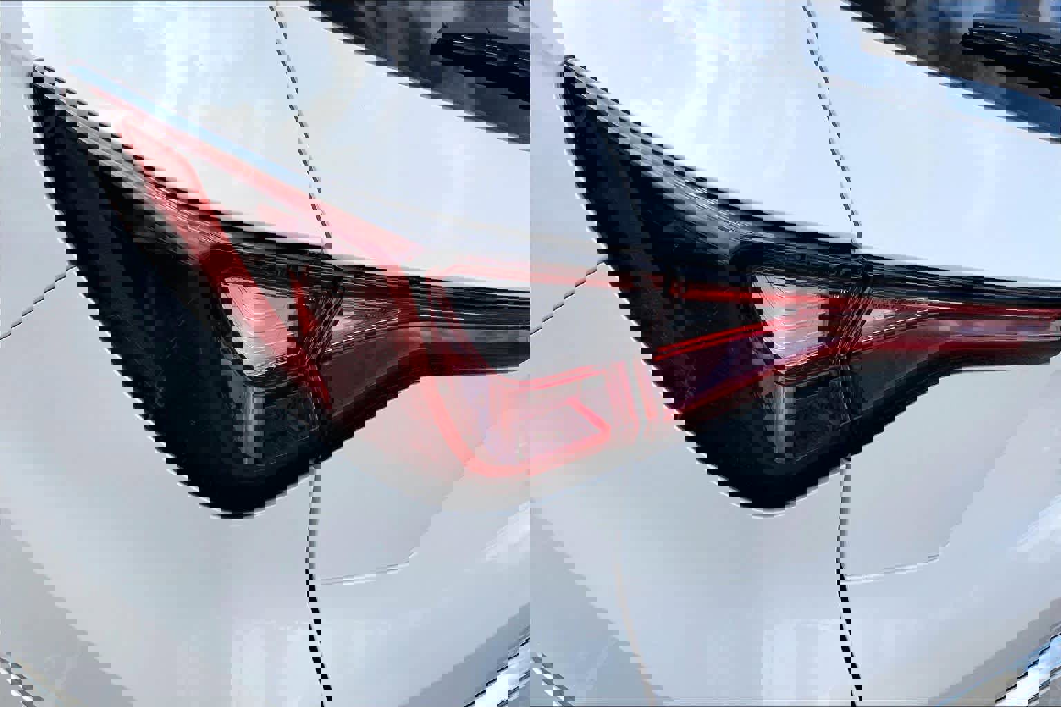 Certified 2025 Acura MDX SH-AWD w/ Technology Package image 26