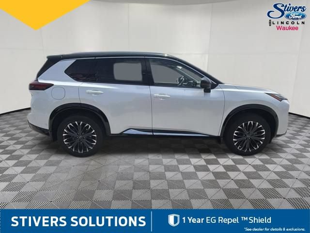 Used 2024 Nissan Rogue Platinum AWD/4WD image 5