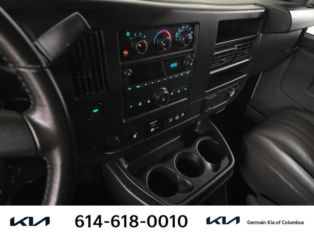 Used 2022 GMC Savana 2500 w/ Driver Convenience Package RWD image 23