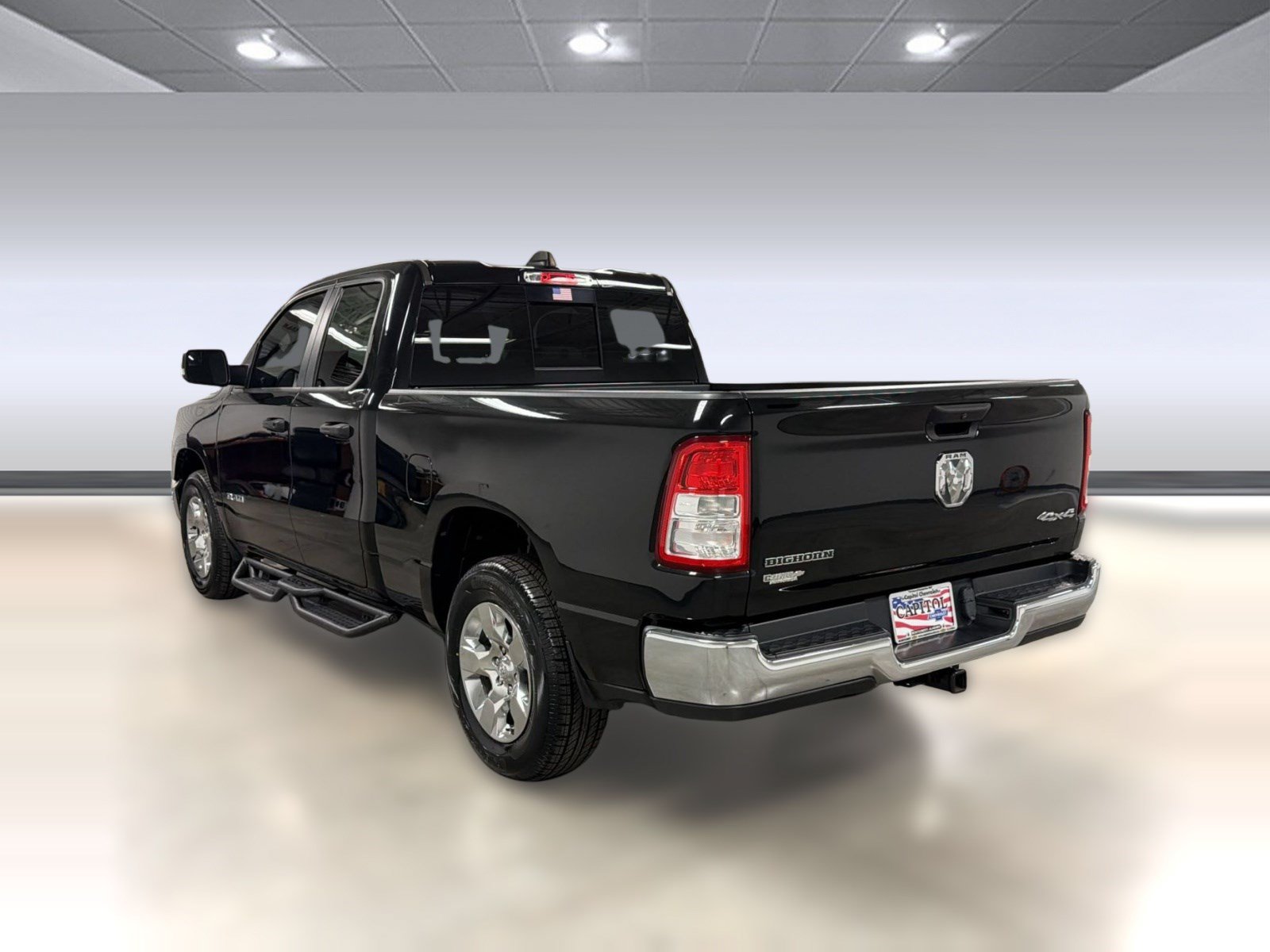 Used 2023 RAM 1500 Big Horn AWD/4WD image 2