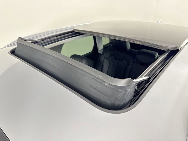 Used 2018 Audi Q5 2.0T Premium Plus w/ Premium Plus Package image 37