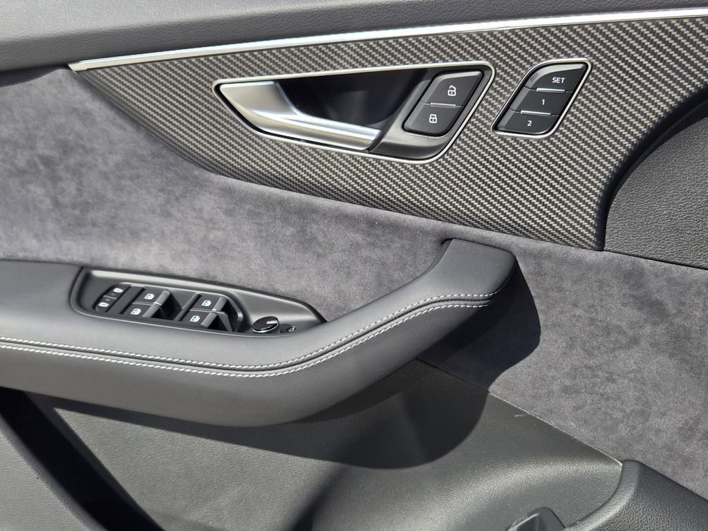 New 2026 Audi SQ7 Premium Plus image 27