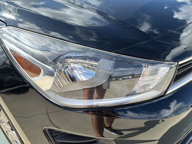 Used 2023 Kia Rio S FWD image 32