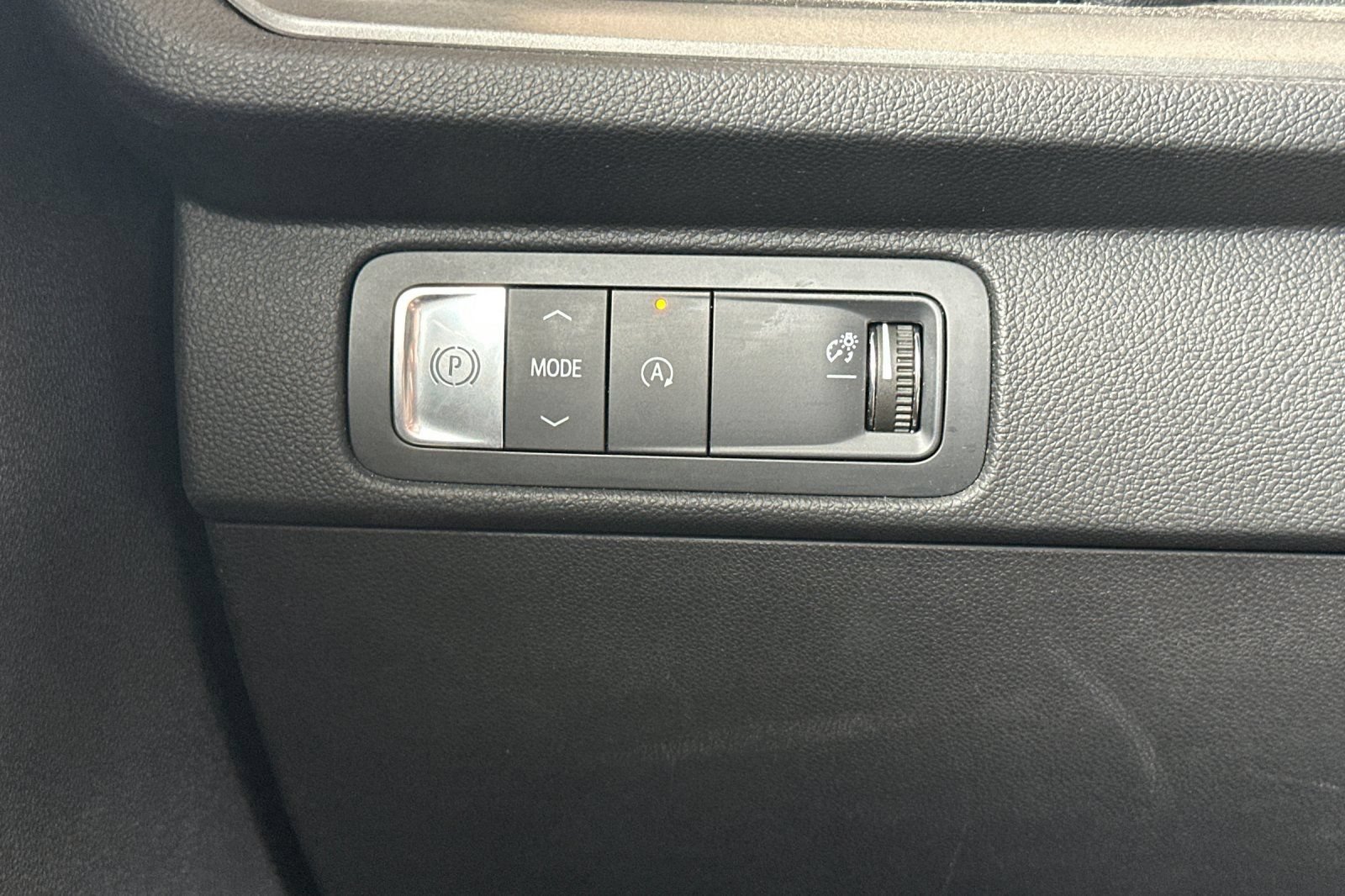 Certified 2024 Chevrolet Traverse LT FWD image 36