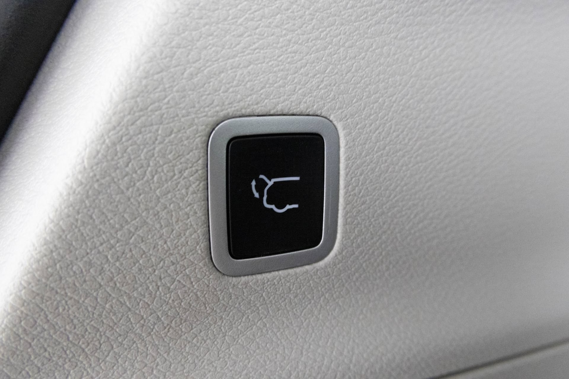 Used 2022 Chrysler Pacifica Touring-L FWD image 38