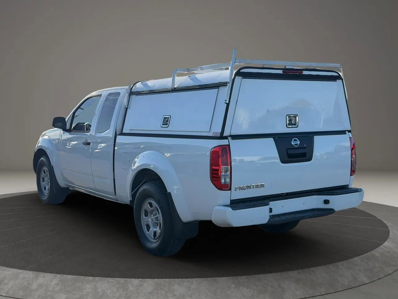 Used 2020 Nissan Frontier S image 4