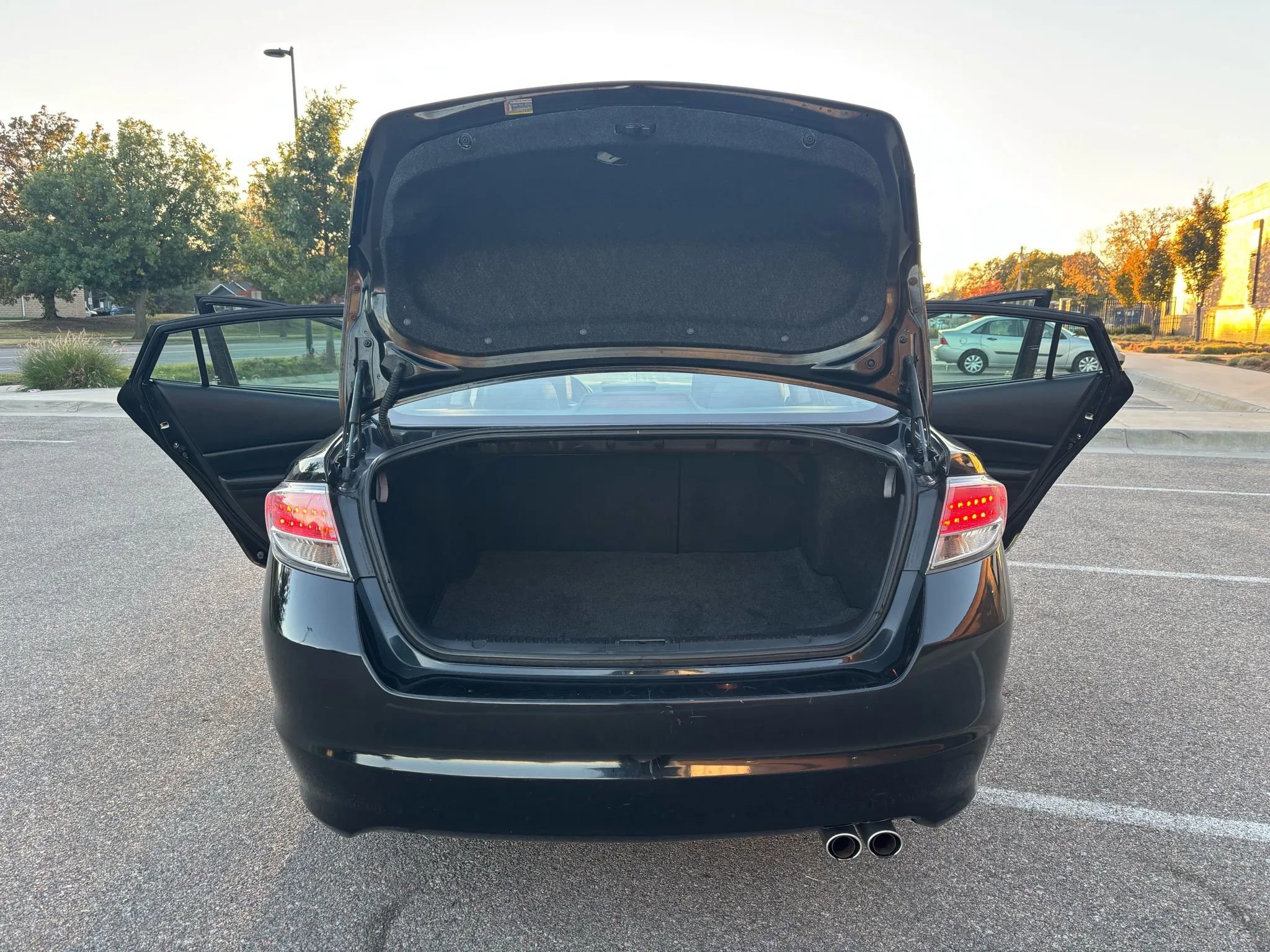 Used 2012 MAZDA MAZDA6 i Grand Touring w/ Technology Pkg image 33