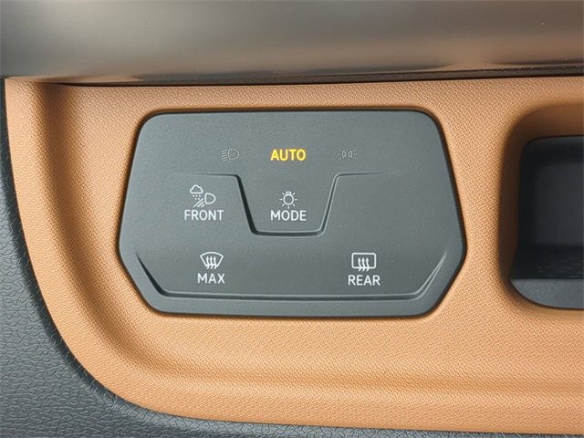 New 2025 Volkswagen ID. Buzz Pro S Plus image 27