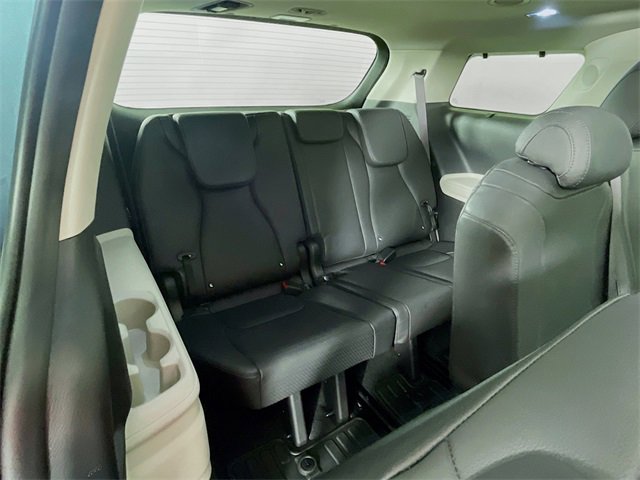 Used 2024 Kia Carnival SX Prestige image 31