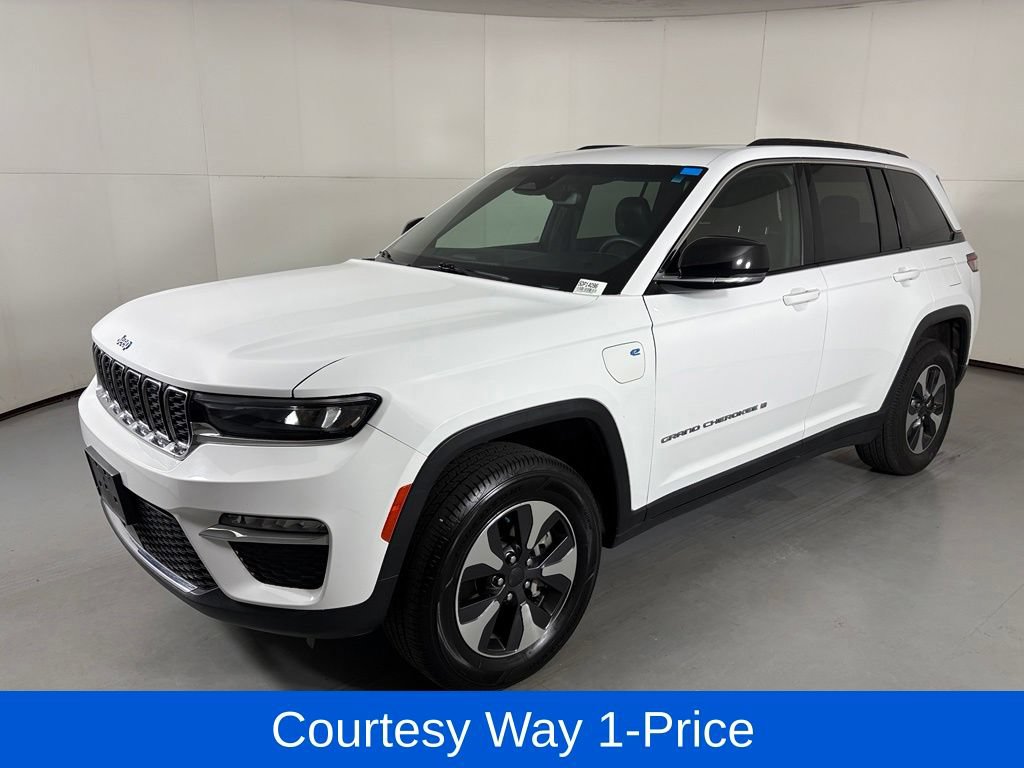 Used 2024 Jeep Grand Cherokee Limited 4xe AWD/4WD image 5