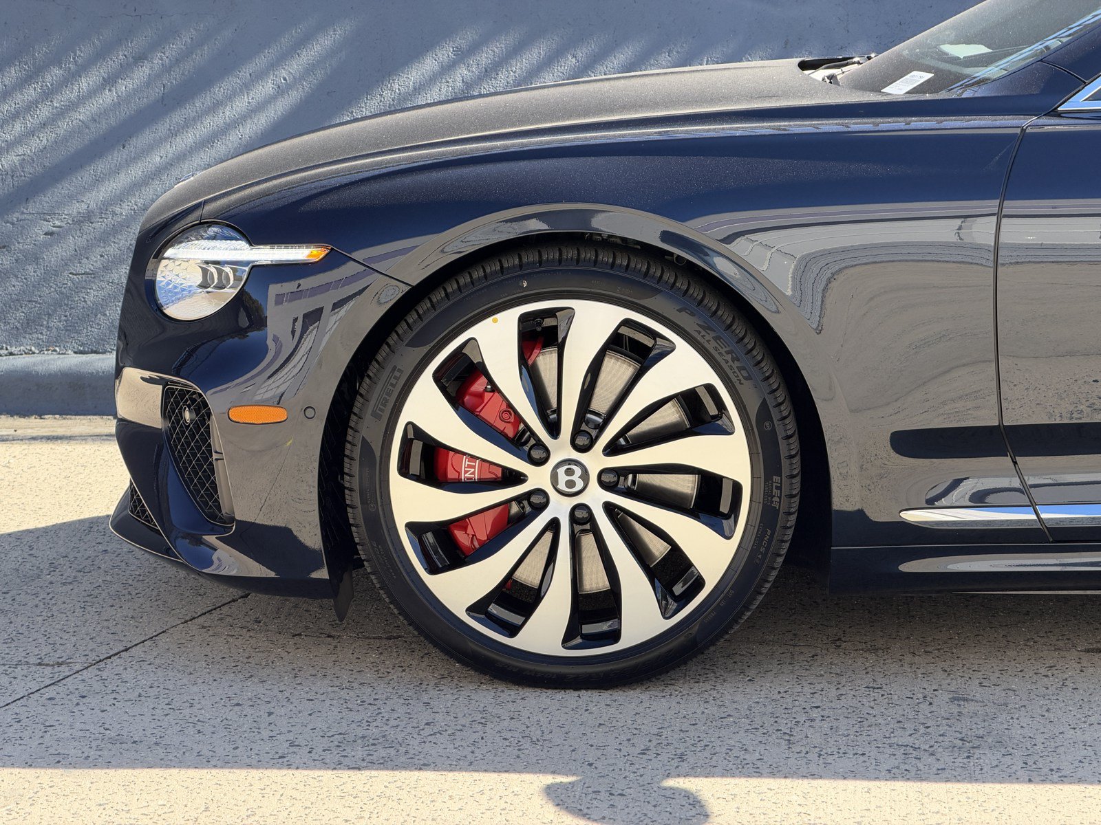 New 2027 Bentley Continental GTC AWD/4WD image 14