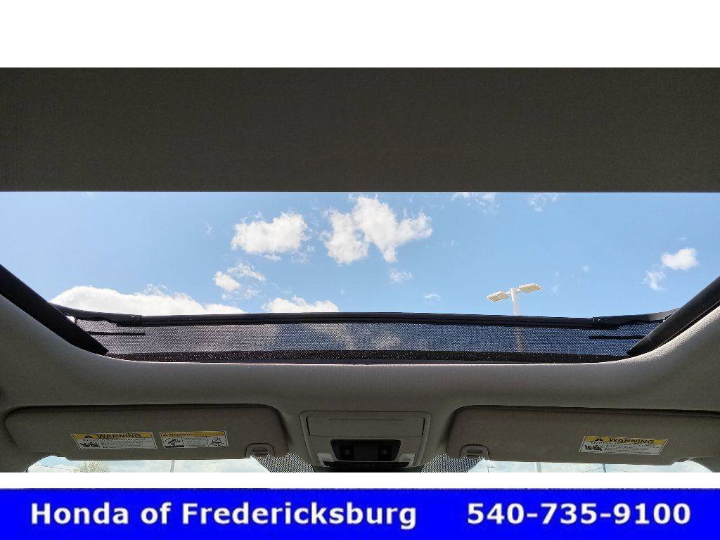 Certified 2025 Honda Pilot Touring image 25