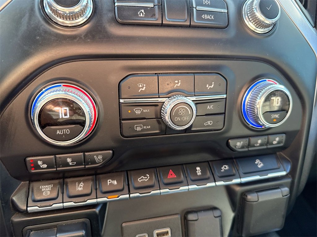 Used 2020 GMC Sierra 2500 SLT image 16