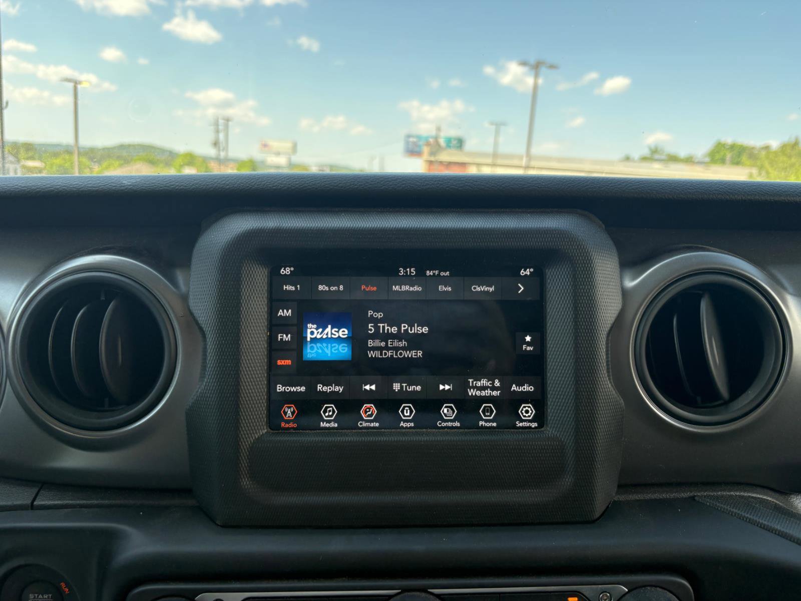 Used 2022 Jeep Wrangler Unlimited Sport AWD/4WD image 24