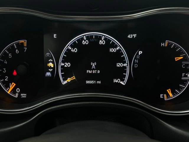Used 2020 Jeep Grand Cherokee Altitude image 28