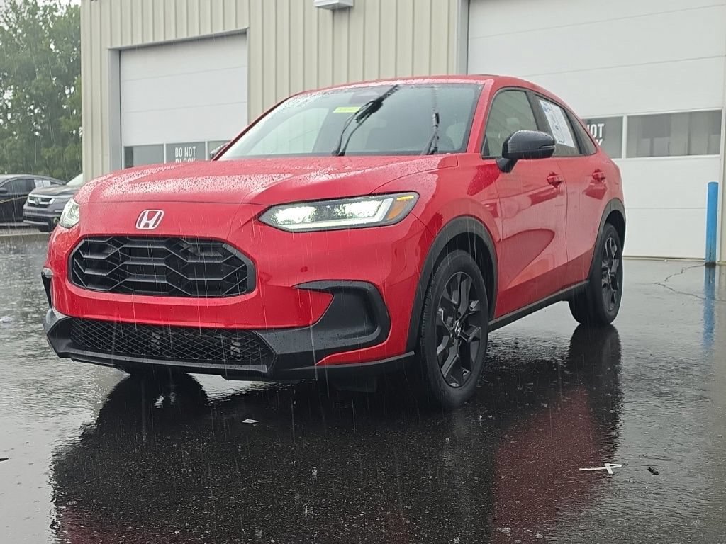 Used 2024 Honda HR-V Sport image 3