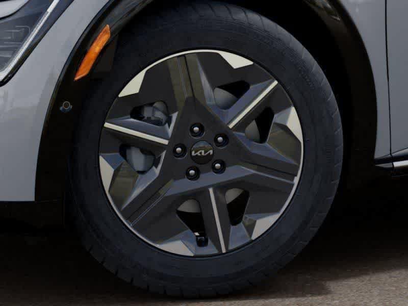 New 2025 Kia EV6 Light w/ Light LR Technology Package AWD/4WD image 9