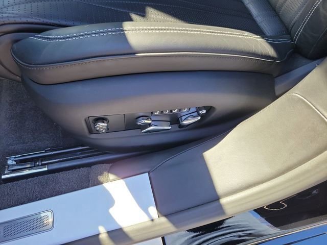 Used 2022 Bentley Flying Spur V8 image 10
