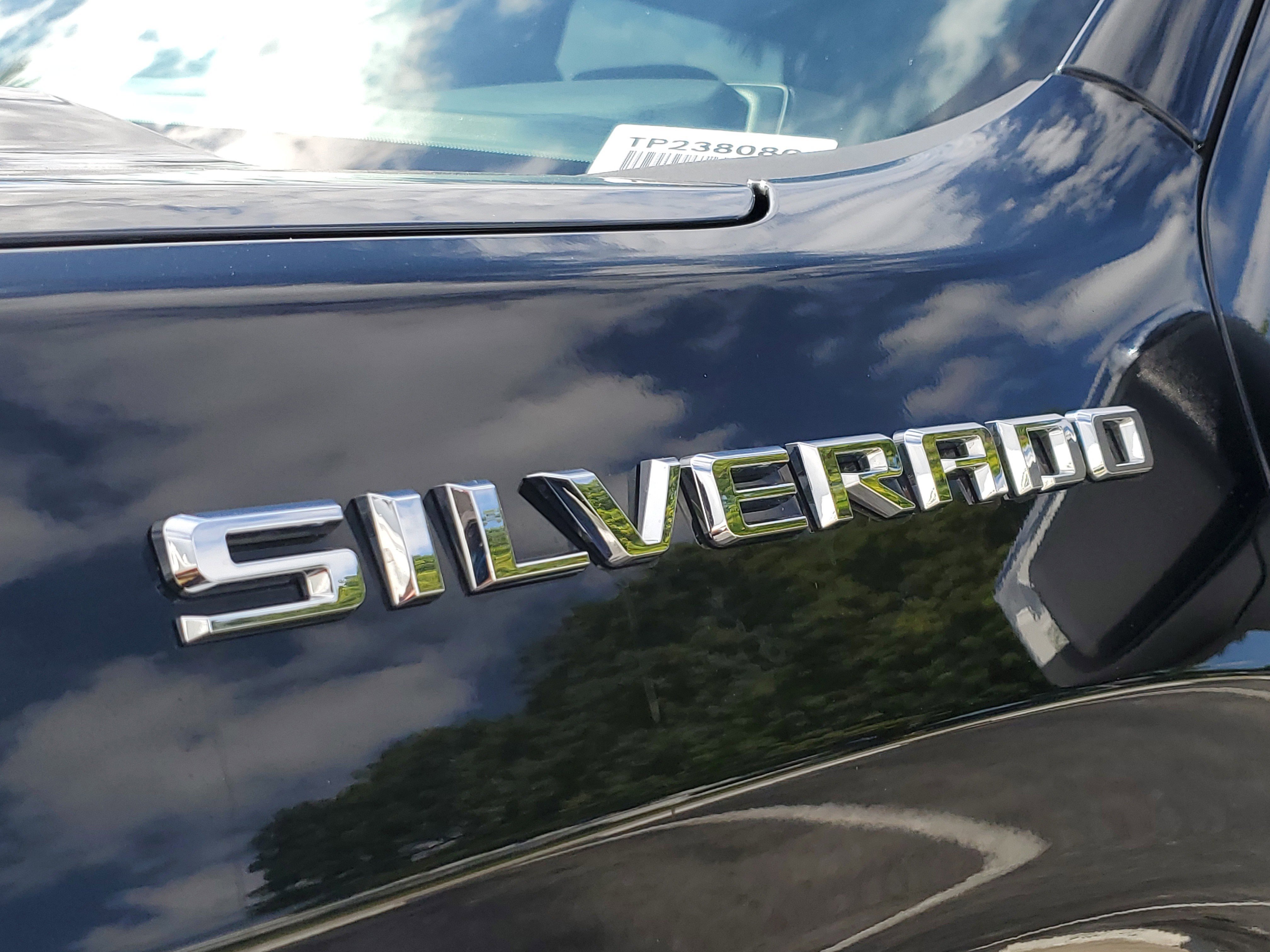 Used 2023 Chevrolet Silverado 1500 LT w/ Protection Package image 9