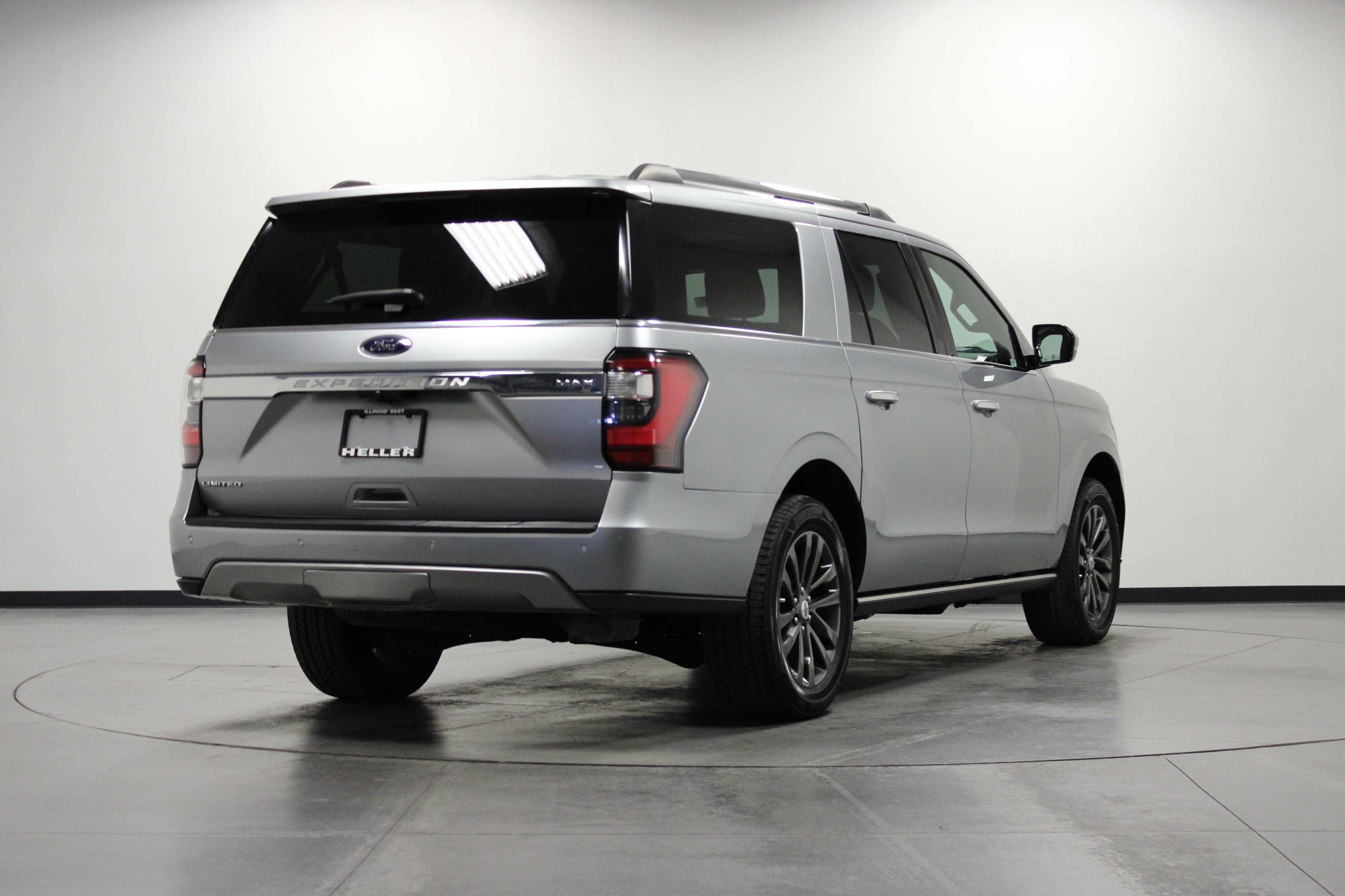 Used 2021 Ford Expedition Max Limited image 4