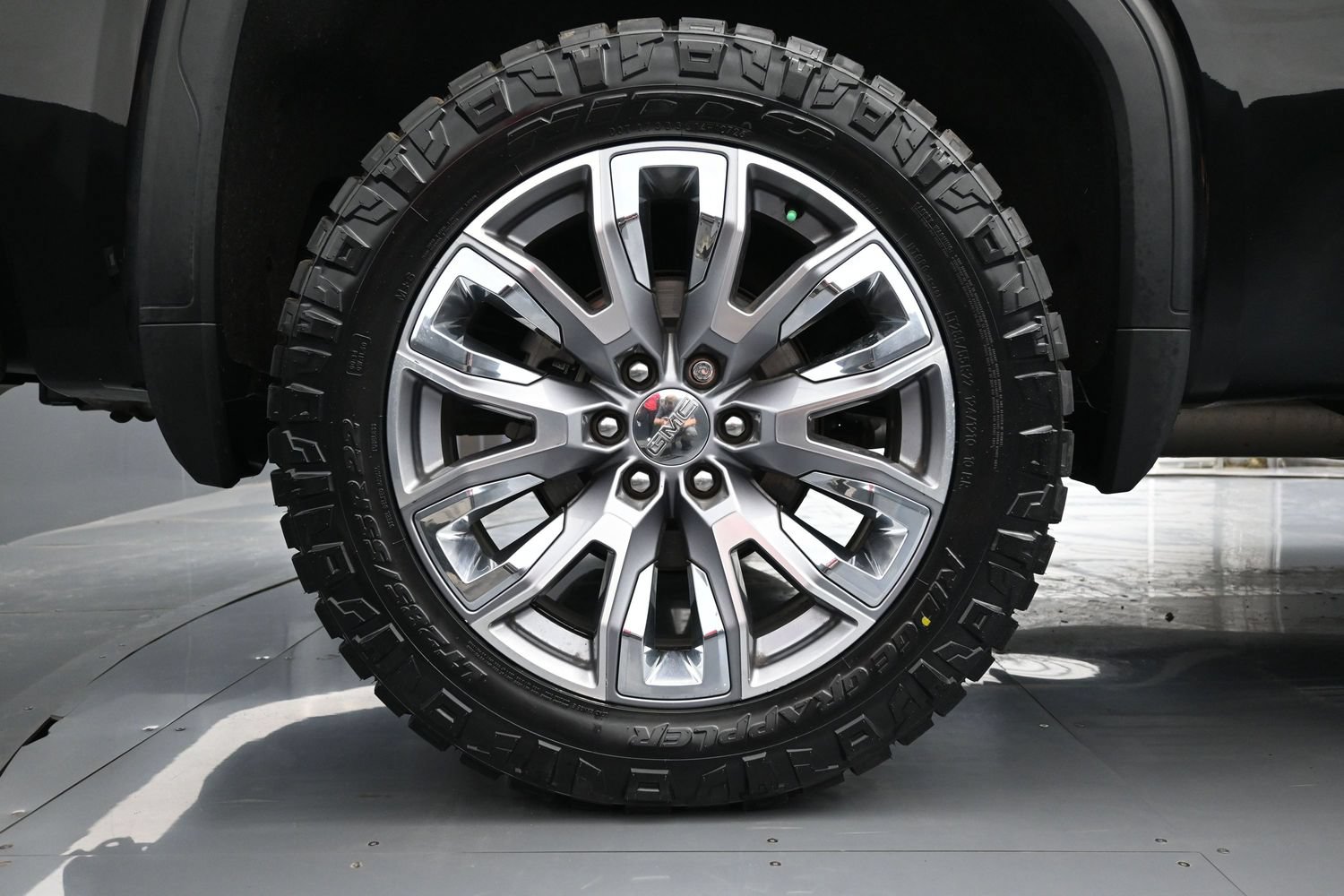 Used 2022 GMC Sierra 1500 Denali w/ Denali Reserve Package AWD/4WD image 18