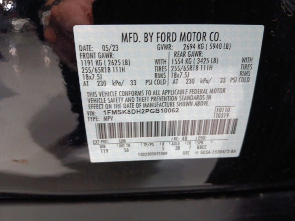 Used 2023 Ford Explorer XLT w/ Equipment Group 202A image 10