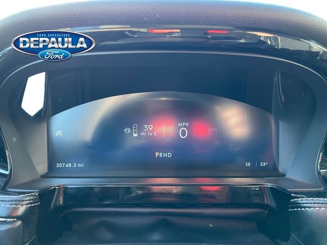 Used 2024 Lincoln Corsair Reserve w/ Equipment Group 201A AWD/4WD image 2